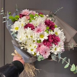 Zarif Lisianthus Aranjmanı